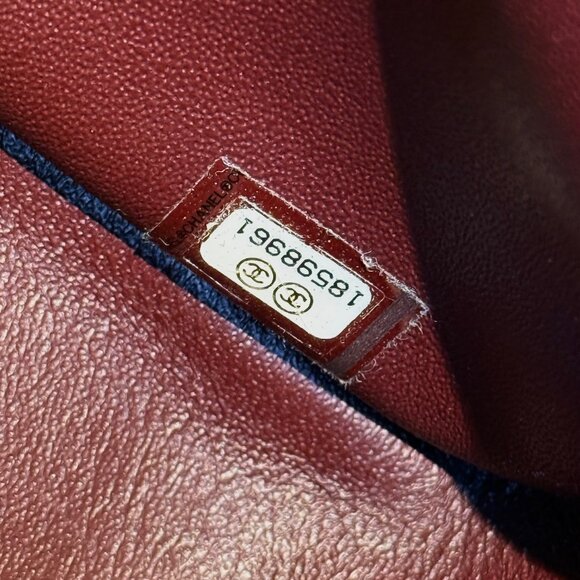 Chanel Black Lambskin GHW Jumbo Classic Double Flap Bag - Picture 11 of 16